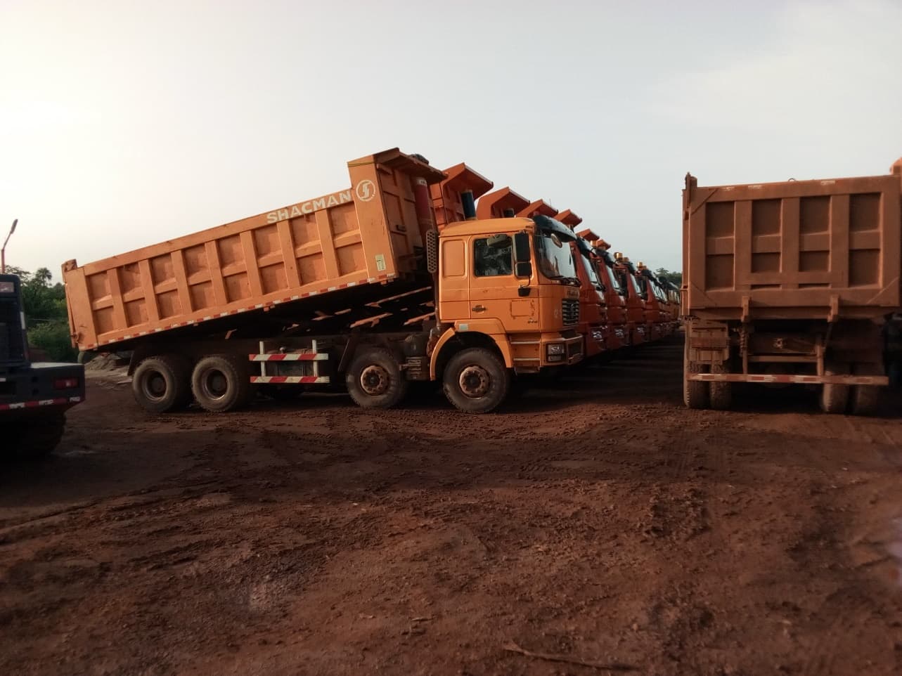 Flotte de transport de Huaya Group